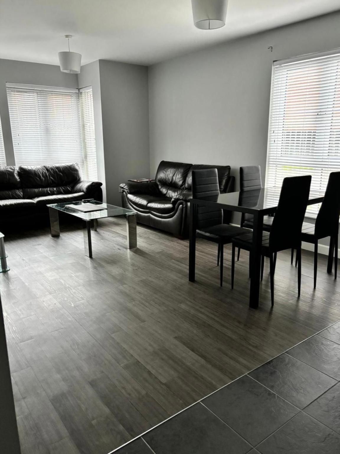 2 Bedroom Ground Floor Apartment Belfast Kültér fotó