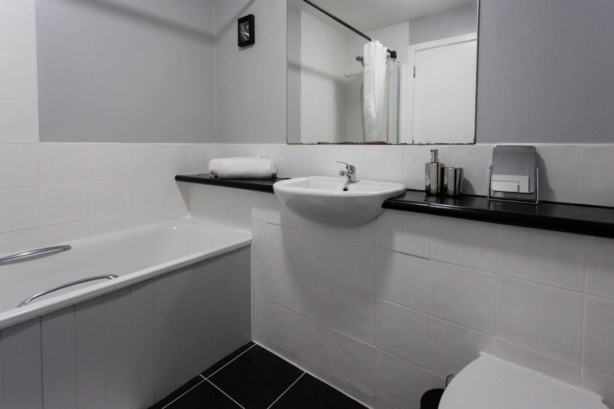 2 Bedroom Ground Floor Apartment Belfast Kültér fotó